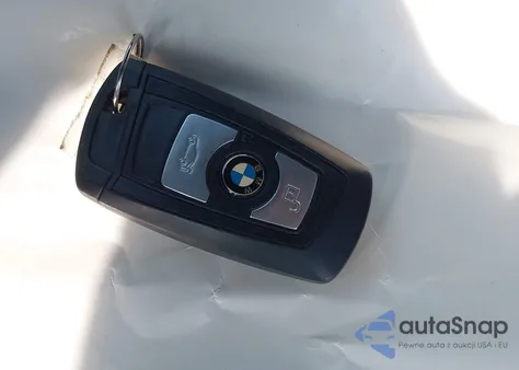 2015 BMW 328D xDrive z USA, uszkodzony, nr VIN WBA3K5C51FK547381